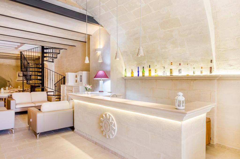 Casa Del Sole Hotel มาเตรา ภายนอก รูปภาพ